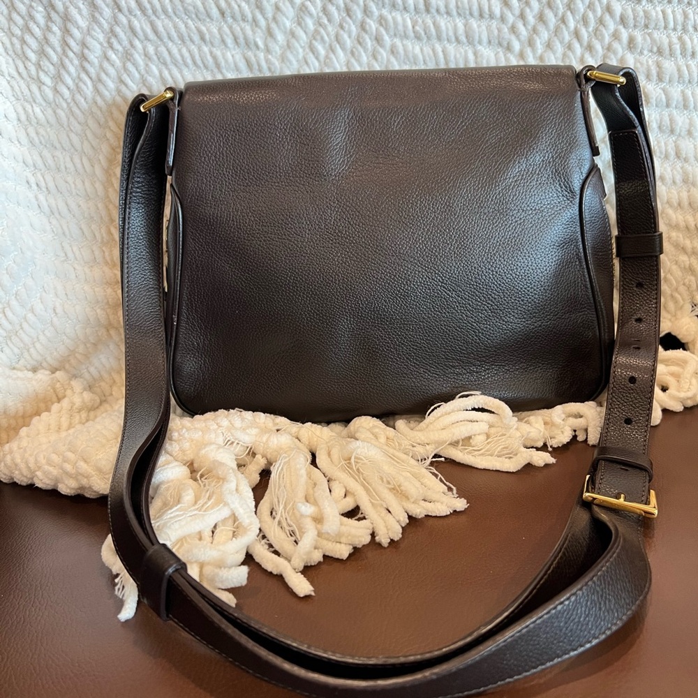 Elegant medium Dark Brown Tom Ford Jennifer Leather Shoulder Bag - Picture 2 of 10